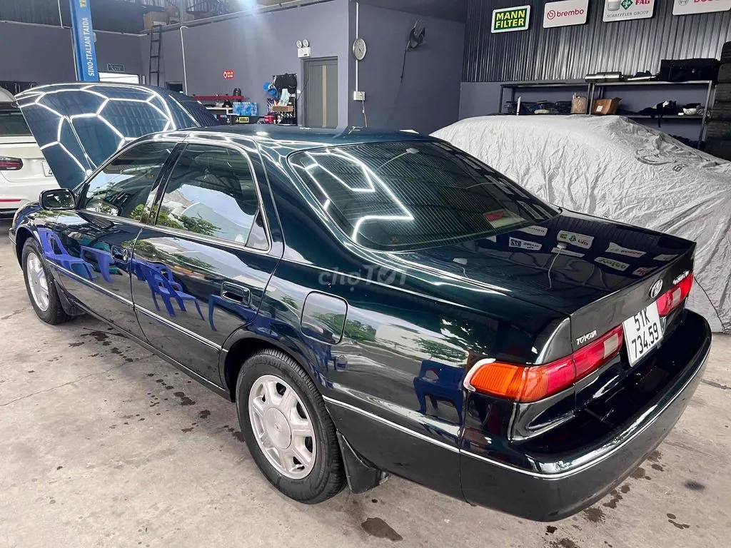 Toyota Camry 1997 photo 3