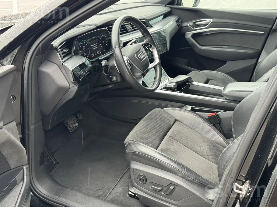 Audi E-Tron 2019 photo 5