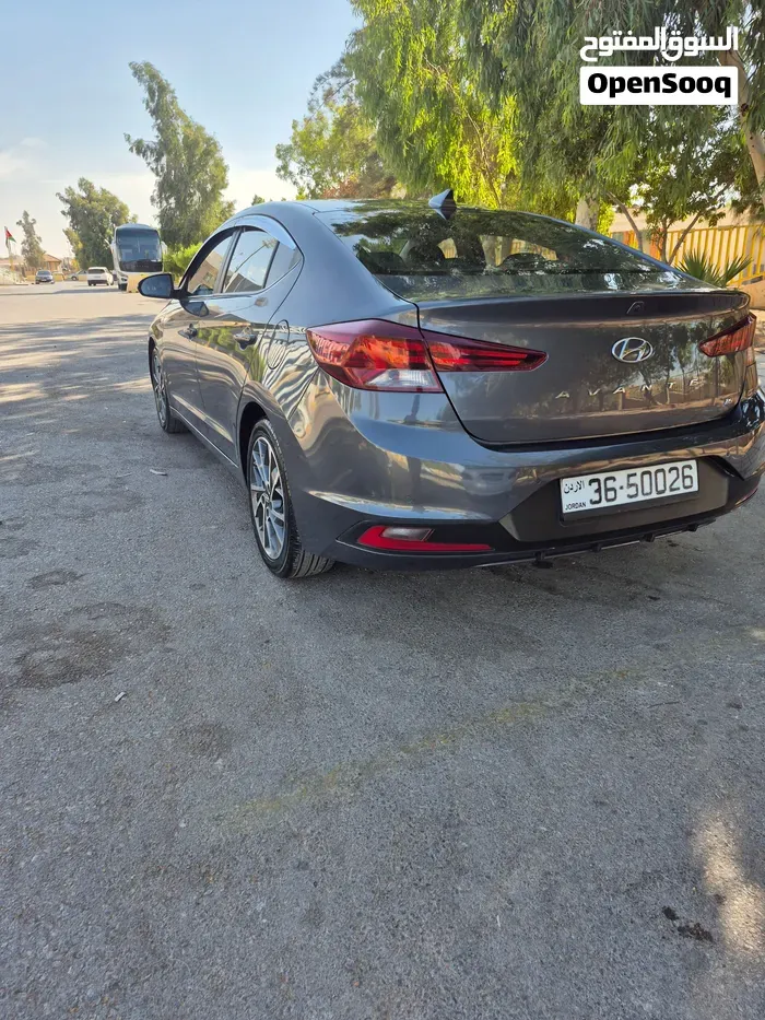 Hyundai Avante 2019 photo 2
