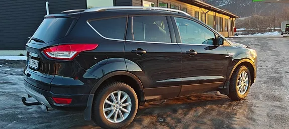 Ford Kuga 2013 photo 3