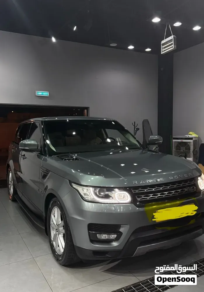 Land Rover Range Rover Sport 2017 photo 2