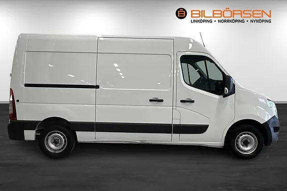 Nissan Interstar 2022 photo 4