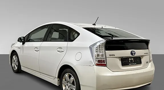 Toyota Prius 2010 photo 4