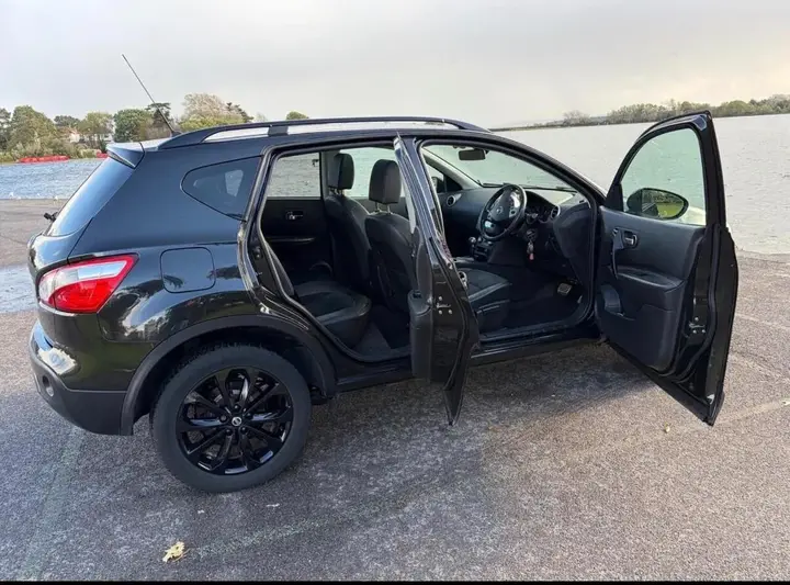 Nissan Qashqai 2013 photo 3