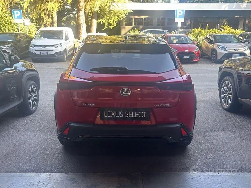 Lexus Ux 2022 photo 4