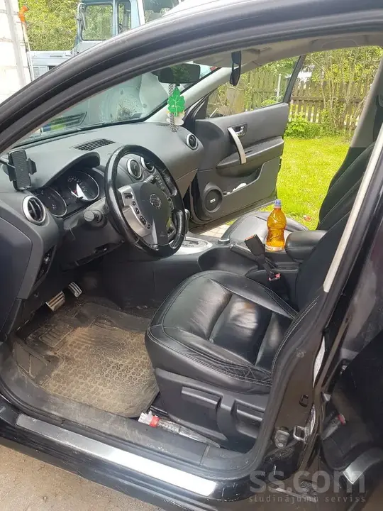 Nissan Qashqai 2011 photo 5