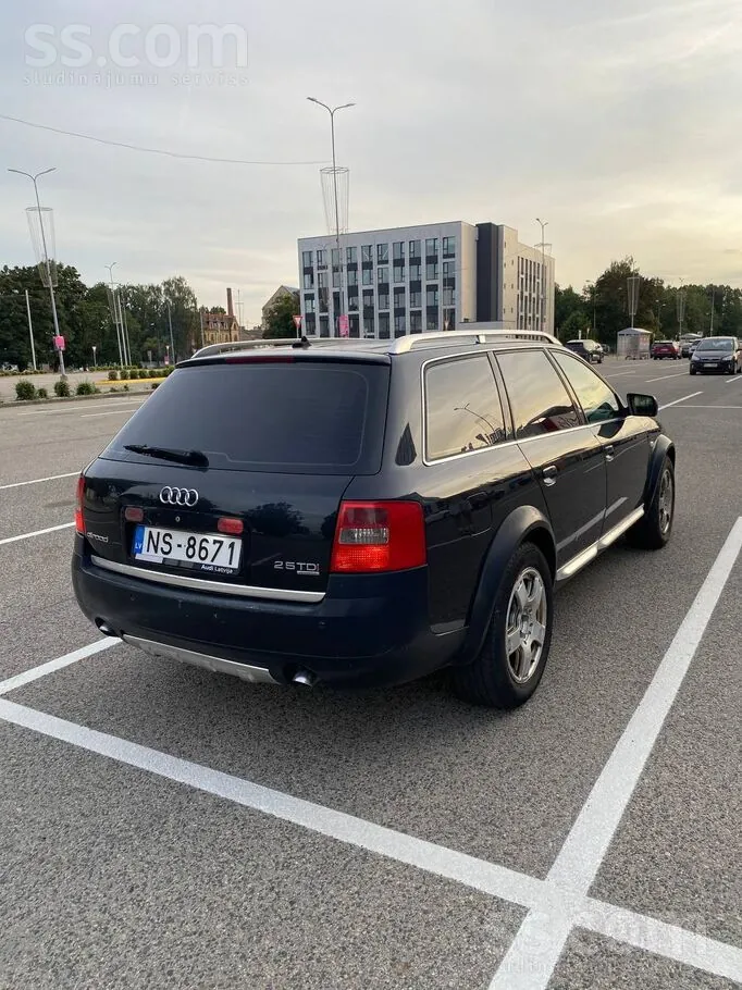 Audi Allroad 2003 photo 3