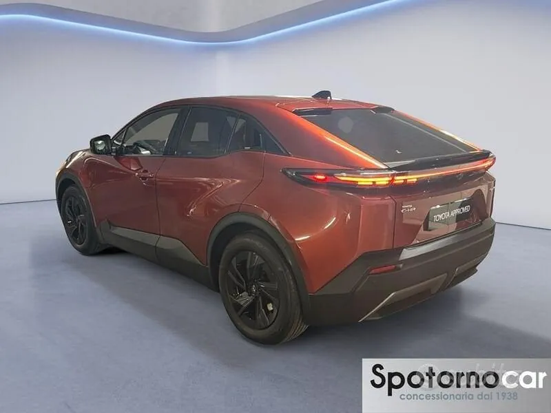 Toyota C-Hr 2026 photo 2