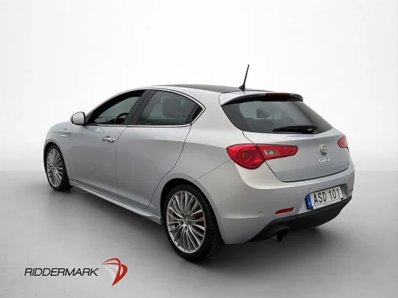 Alfa Romeo Giulietta 2014 photo 5