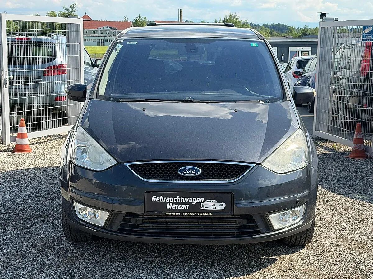 Ford Galaxy 2009 photo 2