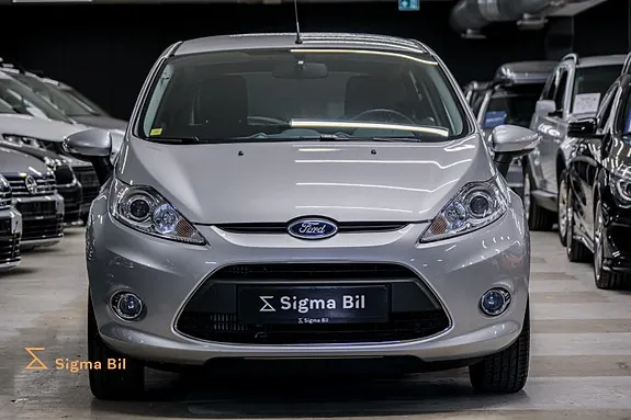 Ford Fiesta 2010 photo 3