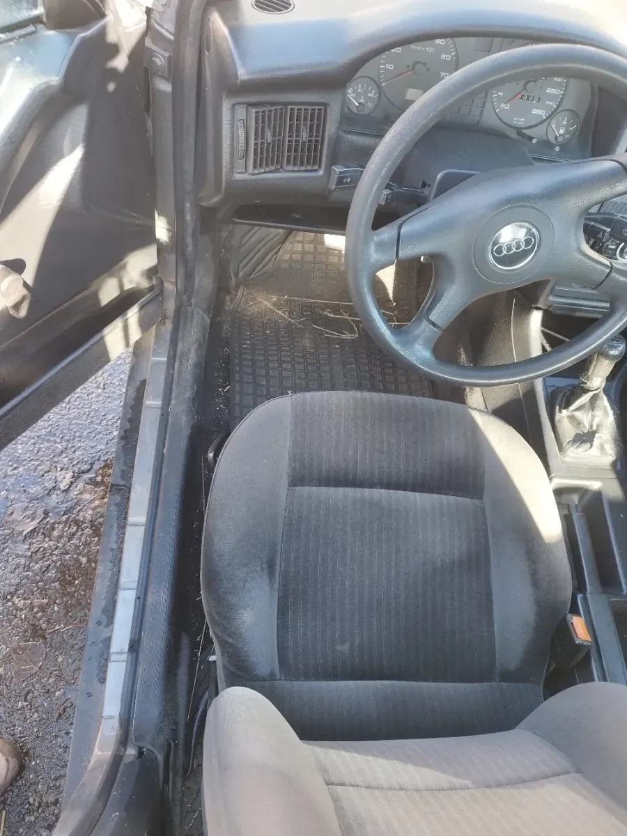 Audi 80 1987 photo 3