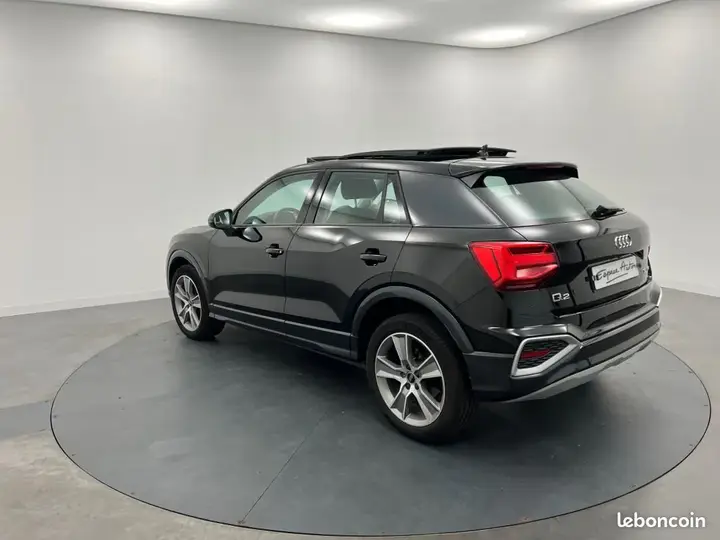 Audi Q2 2023 photo 3
