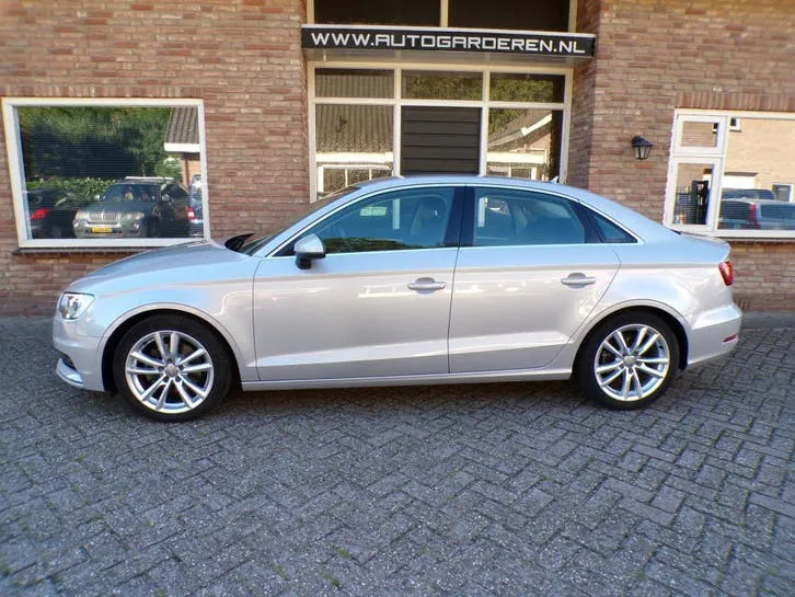 Audi A3 2013 photo 2