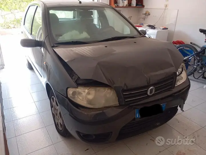 Fiat Punto 2004 photo 4