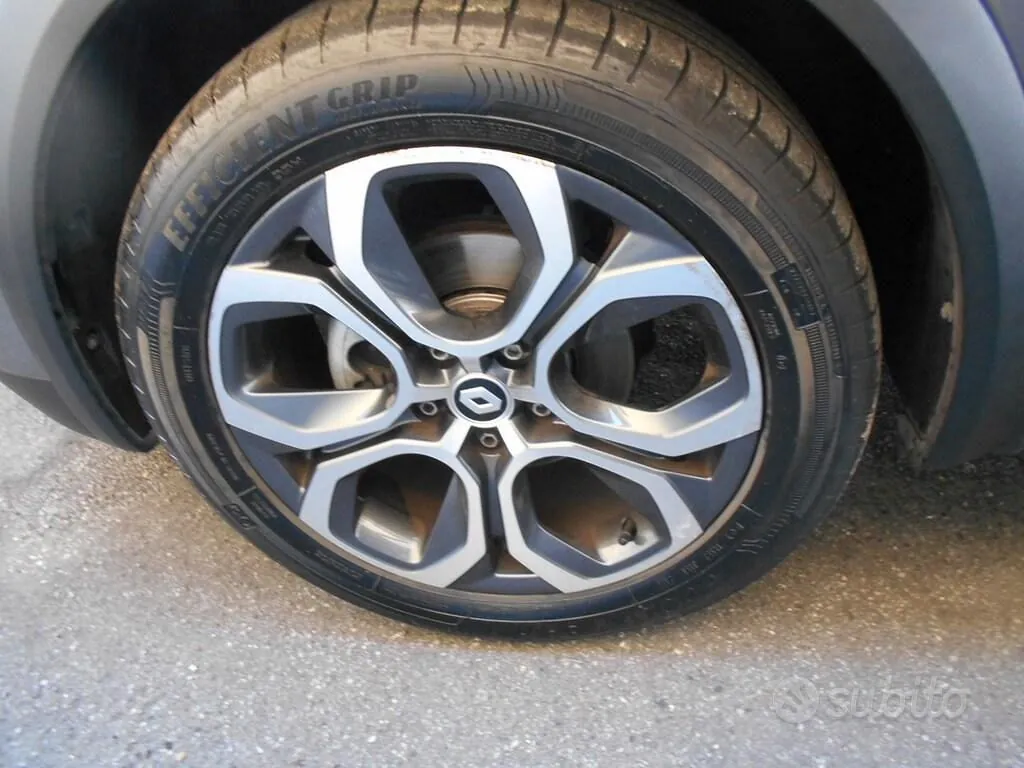 Renault Captur 2023 photo 5