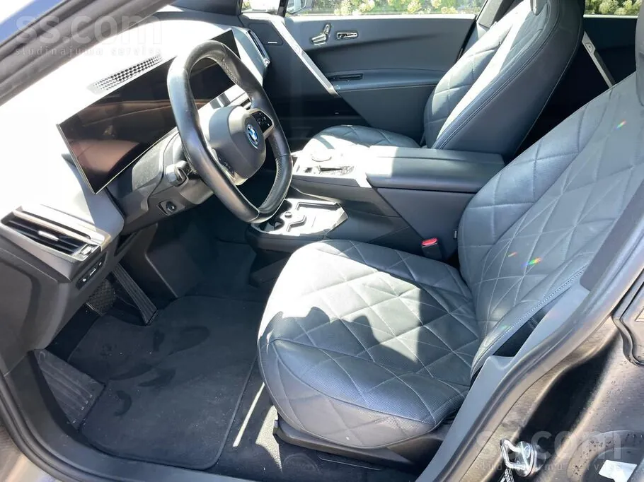 BMW Ix 2023 photo 5
