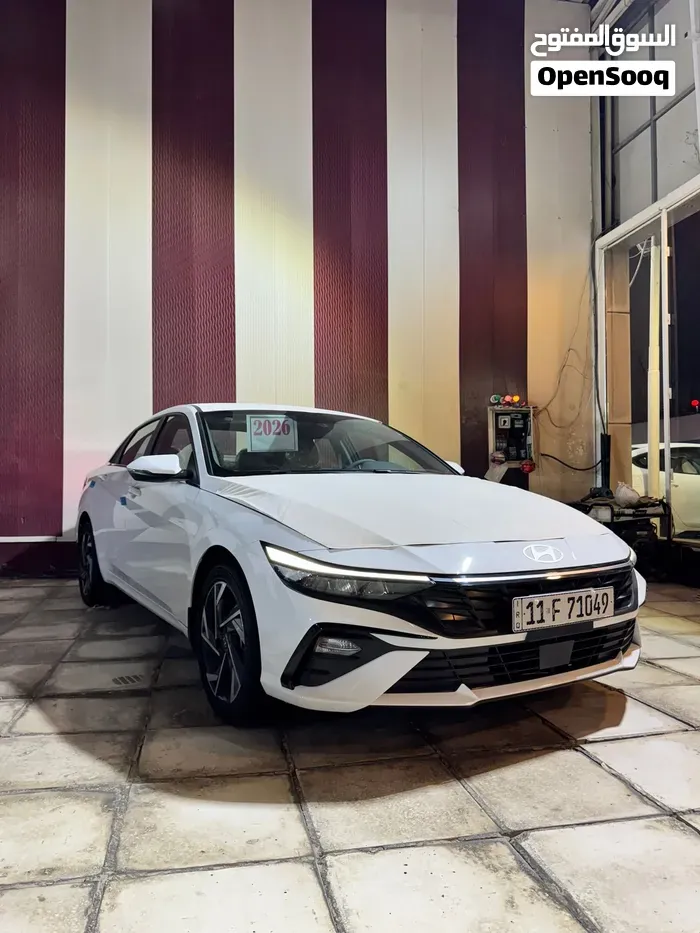 Hyundai Elantra 2026 photo 2