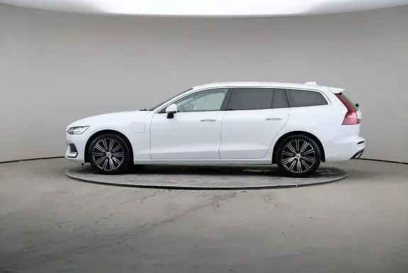 Volvo V60 2022 photo 4