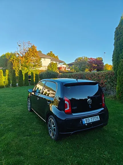 Volkswagen Up 2013 photo 4