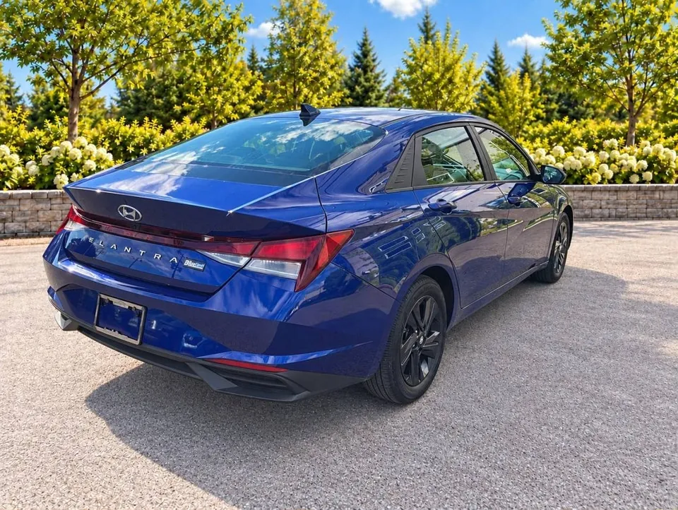 Hyundai Elantra 2021 photo 3