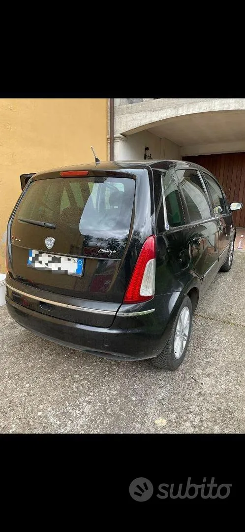 Lancia Musa 2009 photo 2