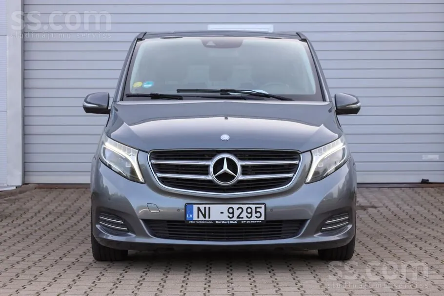 Mercedes-Benz V250 2016 photo 3