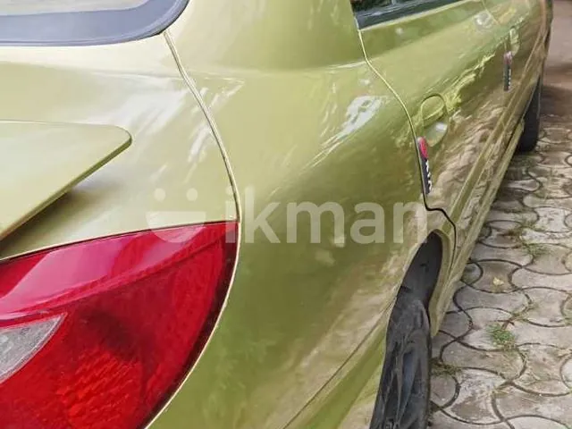 Kia Rio 2000 photo 2