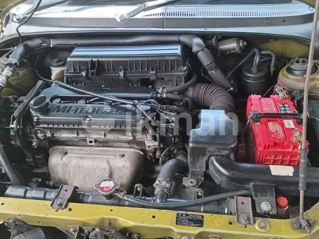 Kia Rio 2000 photo 4