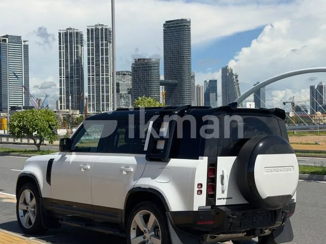 Land Rover Defender 2025 photo 2