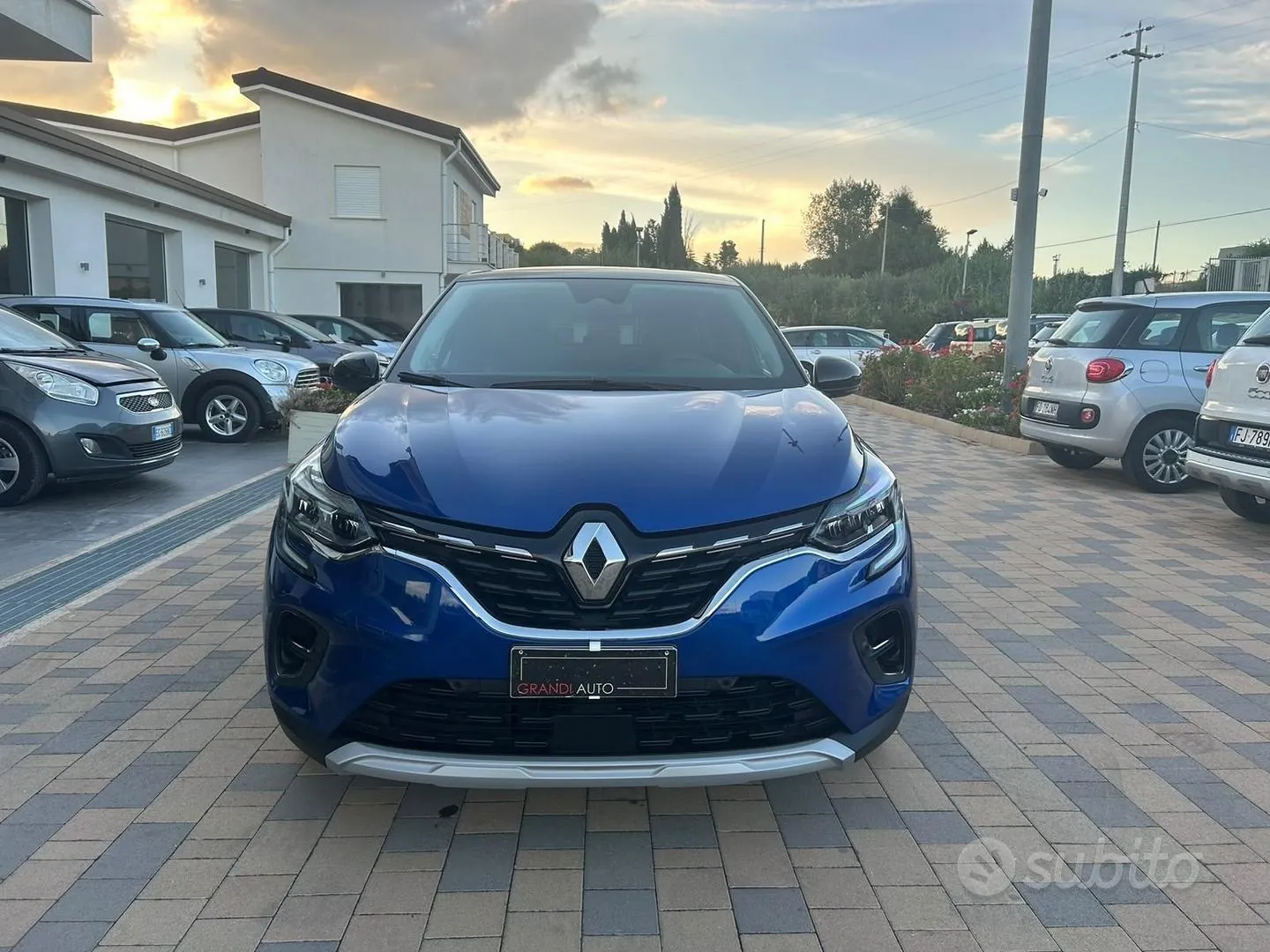 Renault Captur 2021 photo 2