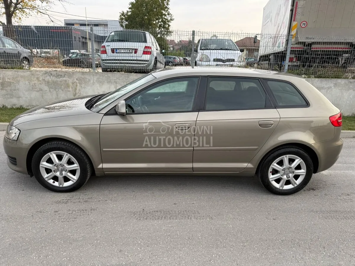 Audi A3 2009 photo 4