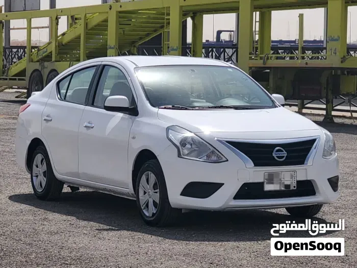 Nissan Sunny 2020 photo 2