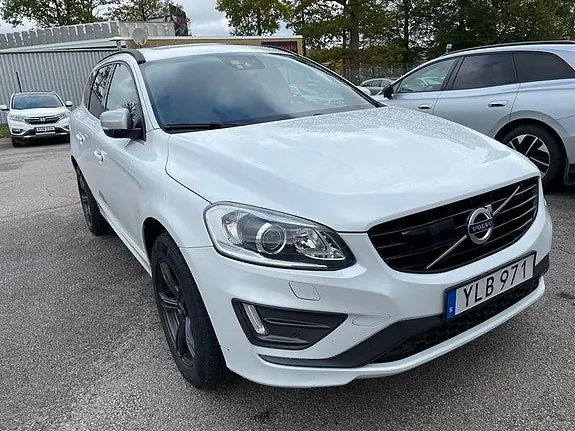 Volvo Xc60 2017 photo 2