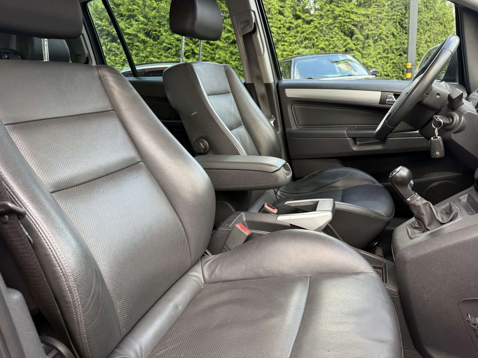 Opel Zafira 2011 photo 5