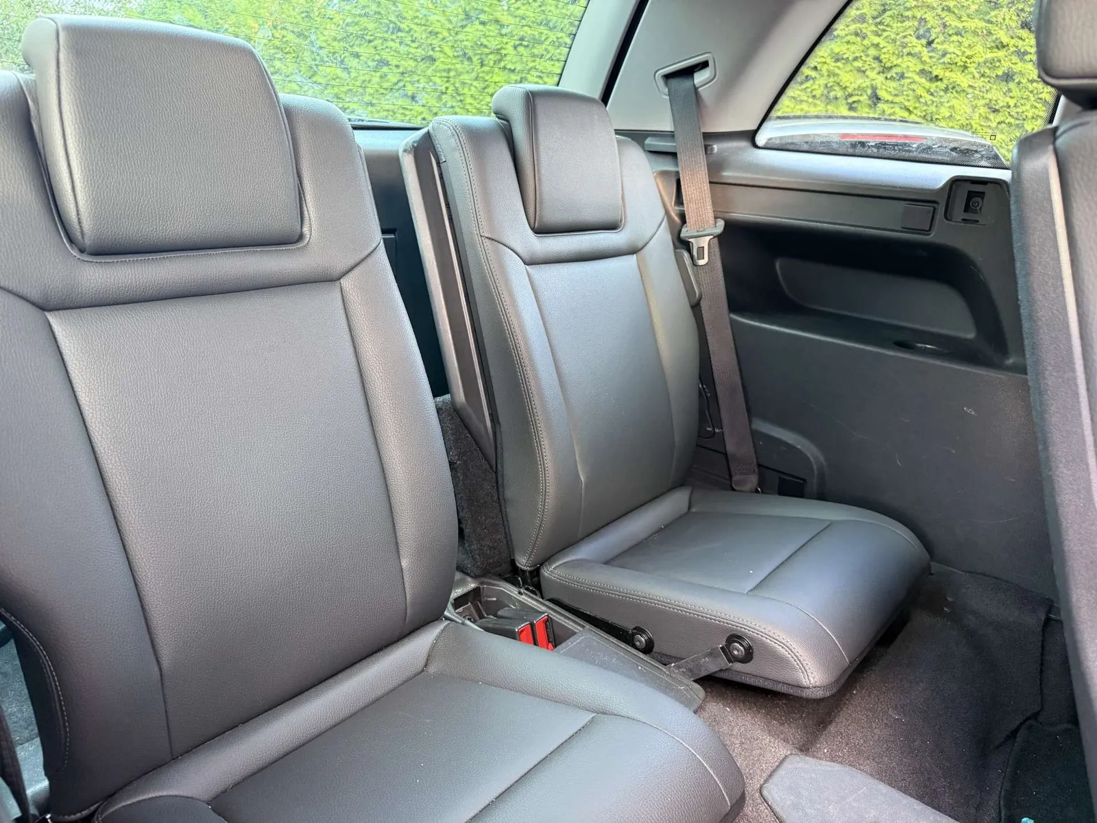 Opel Zafira 2011 photo 2