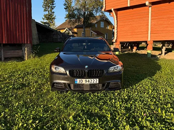 BMW M550D 2014 photo 2
