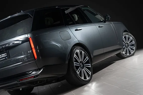 Land Rover Range Rover 2023 photo 3