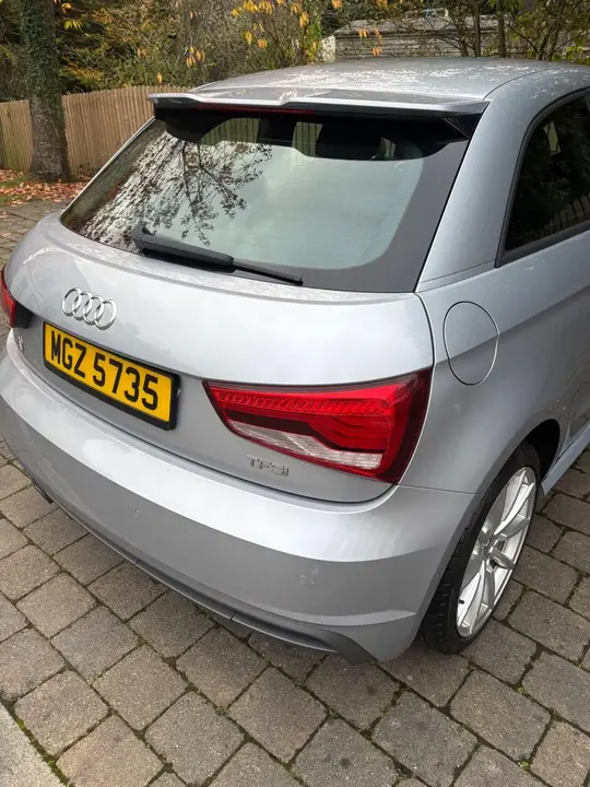 Audi A1 2015 photo 2