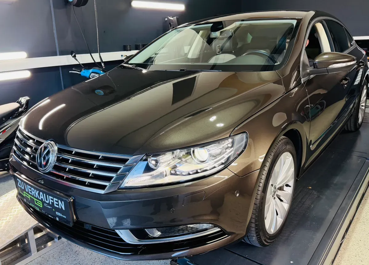 Volkswagen Passat Cc 2015 photo 2