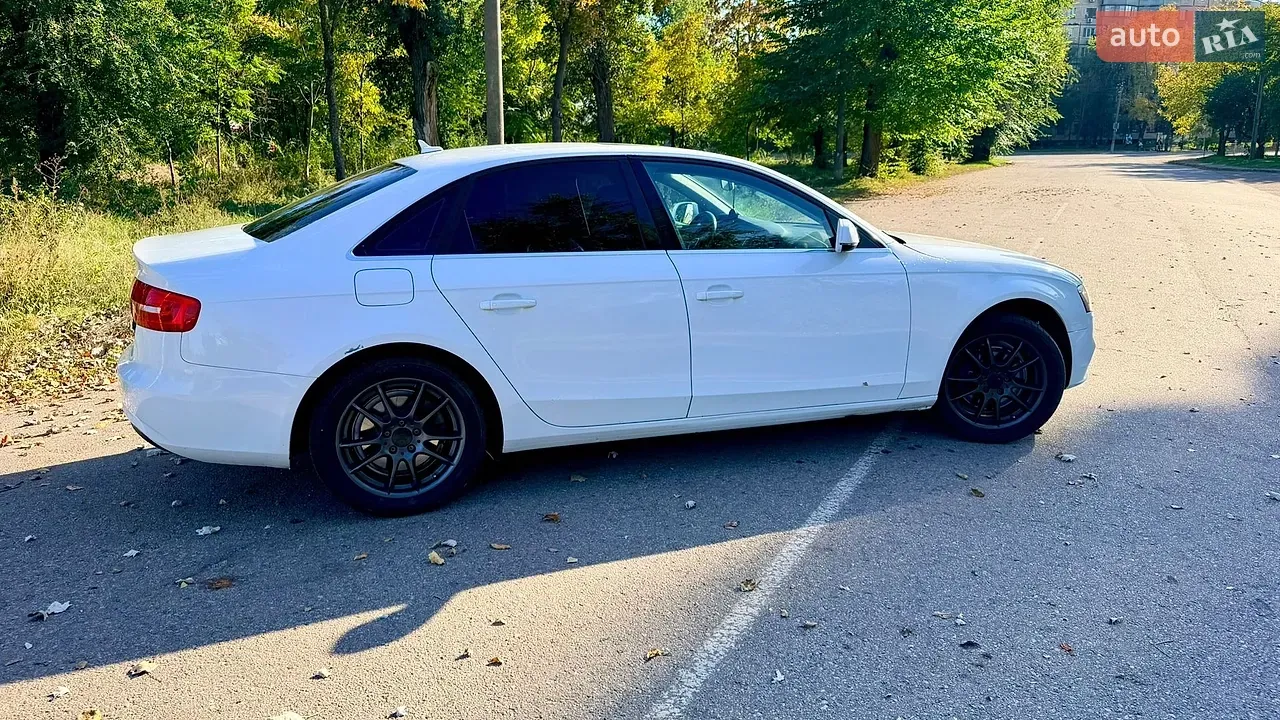 Audi A4 2013 photo 5