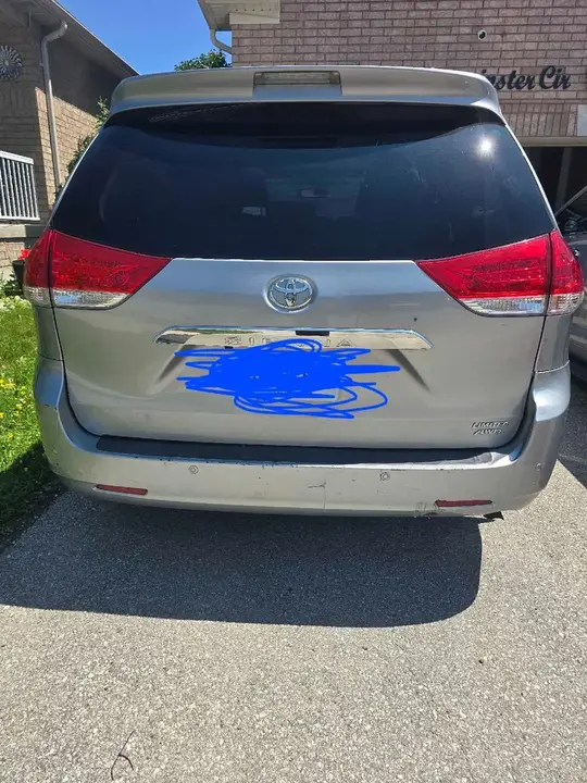 Toyota Sienna 2013 photo 5