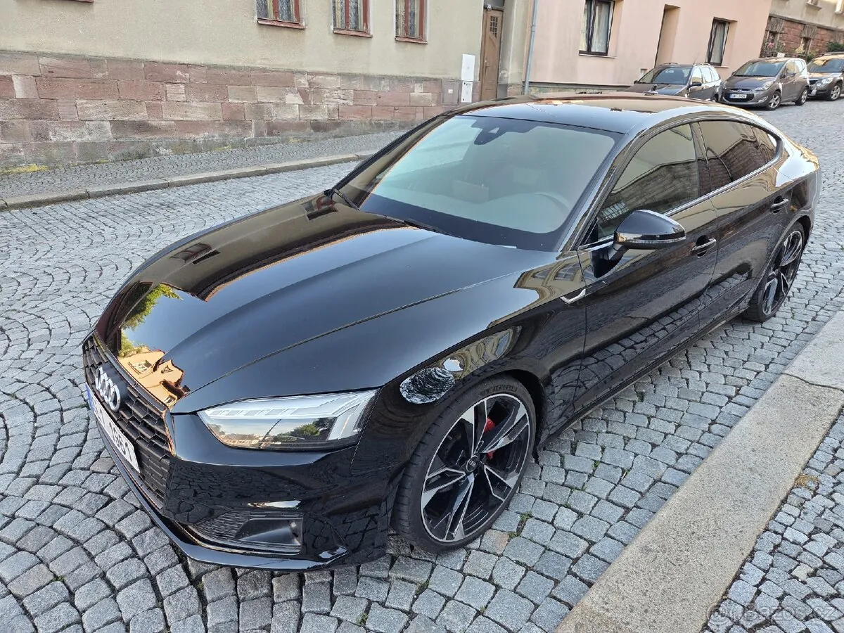 Audi A5 2021 photo 2