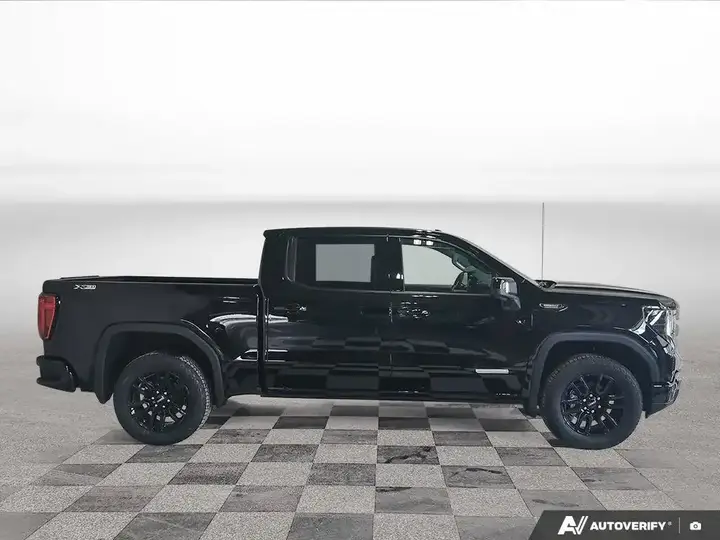 GMC Sierra 1500 2026 photo 3