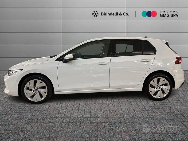 Volkswagen Golf 2026 photo 5