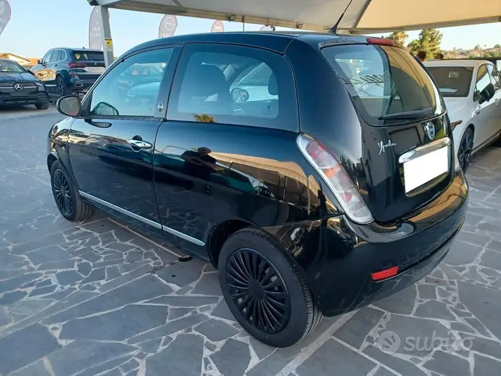 Lancia Ypsilon 2010 photo 4