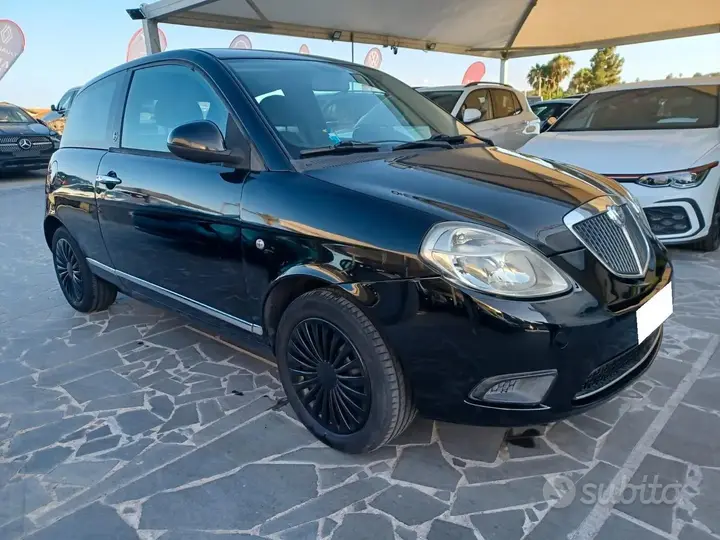 Lancia Ypsilon 2010 photo 3