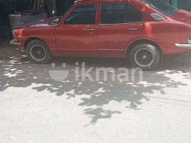 Toyota Corolla 1975 photo 3