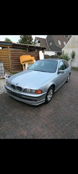 BMW E39