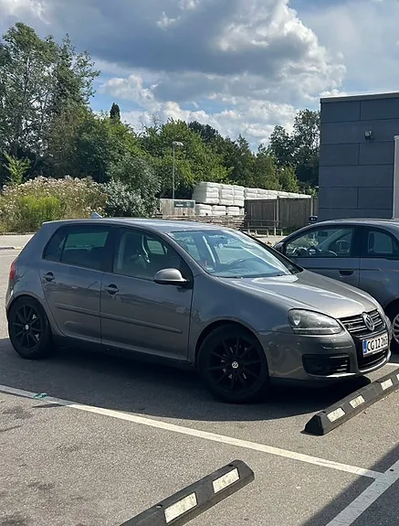 Volkswagen Golf V